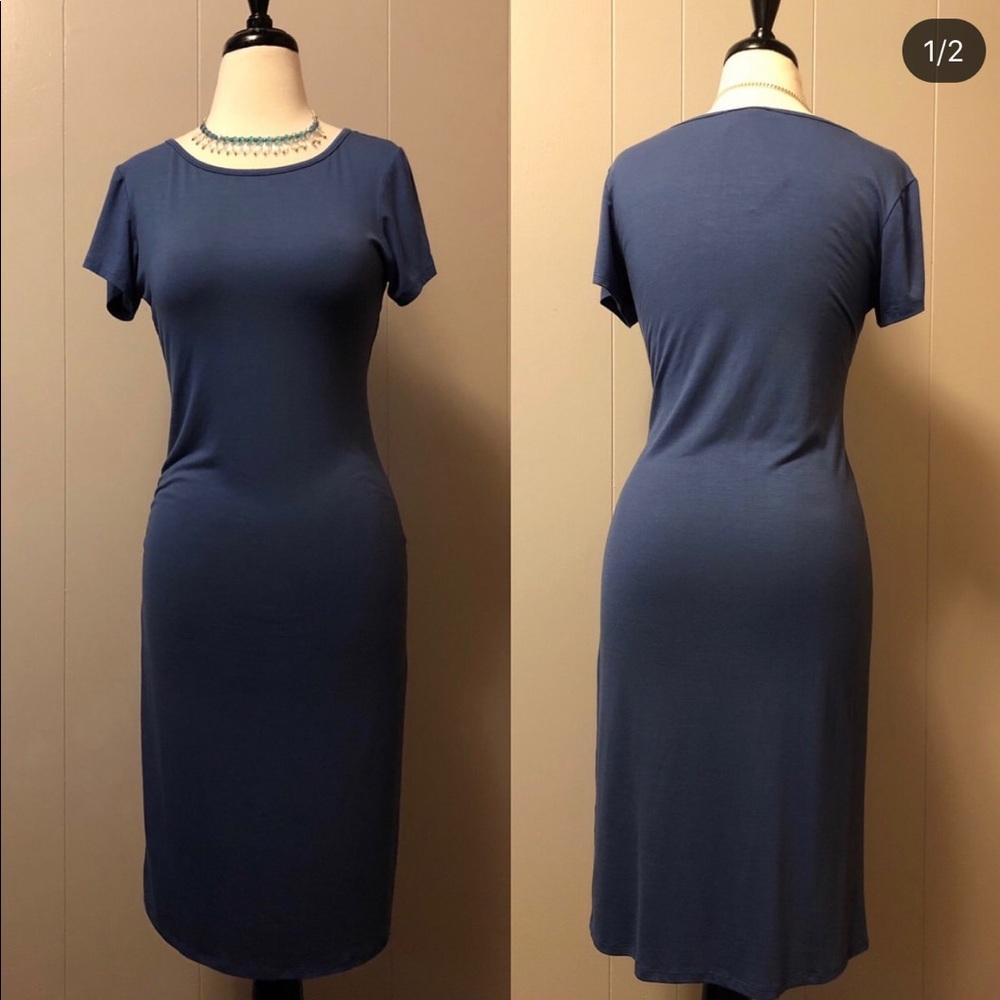 Blue short sleeve dress